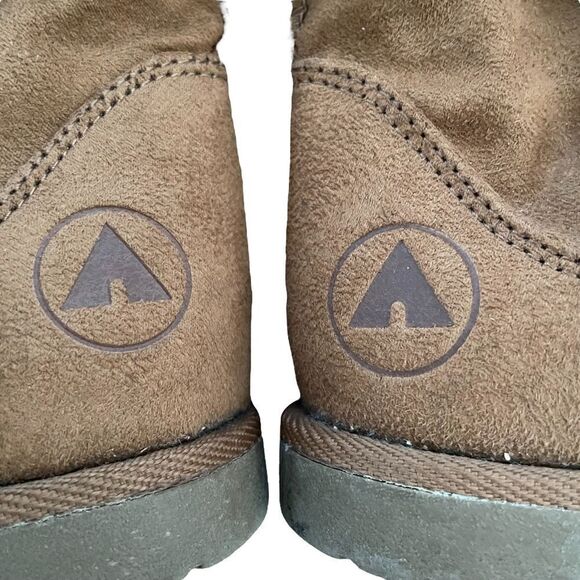 Airwalk ~ Kids Suede Tan Boots ~ size 2 - Picture 9 of 12